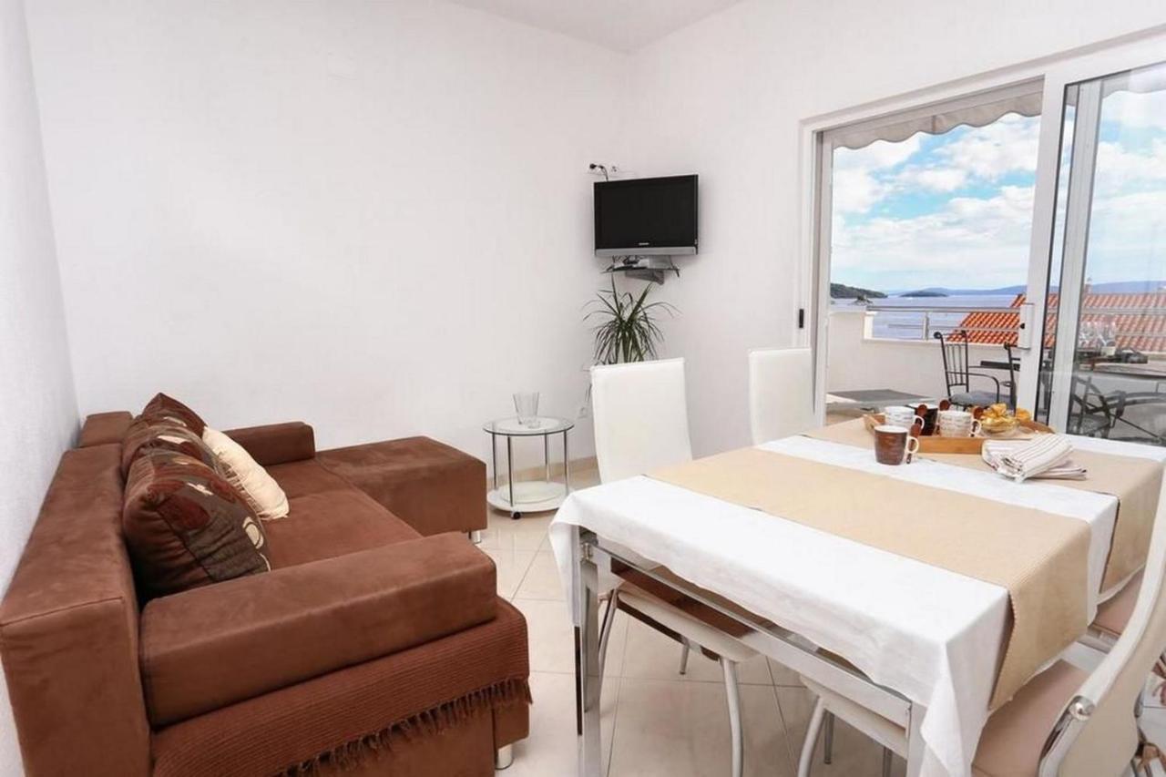 Apartments Frano Сегет Враница Екстериор снимка